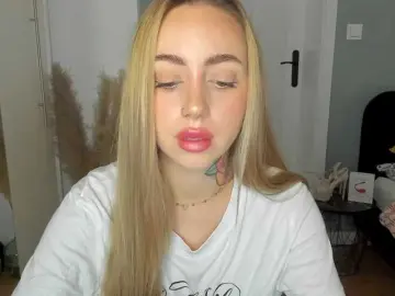 Bongacams Private Sex Chat of SEXYcoralie