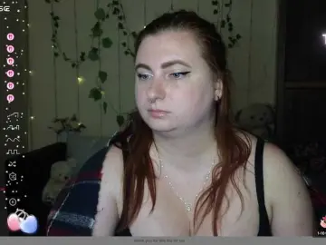 Bongacams Watch Live Sex Cams of Aliciaredluv