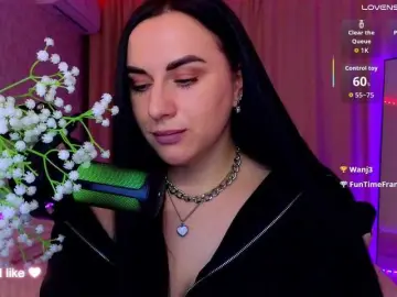 Bongacams Adult Webcam of YURIEVNA13