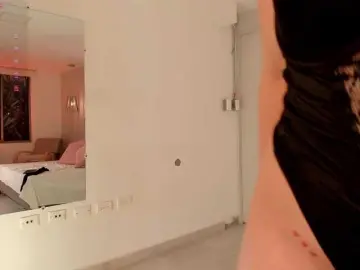 Bongacams Best live sex cam show of Violetta-Hills