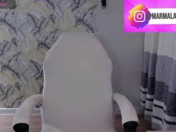 Bongacams Live Porn of Foxymoxy19