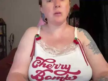 Bongacams Free Live Porn of NylonQueen
