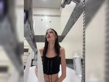 Bongacams Watch Live Sex Cams of 1NIGHT-