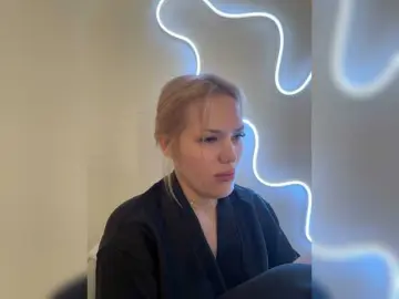 Bongacams Watch Live Sex Cams of Eva-Kitty1