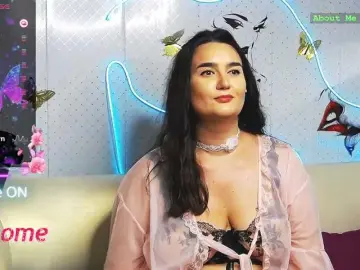 Bongacams Free Live Porn of WickedButShy