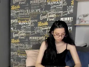 Bongacams Live Sex Cam of RavenBliss