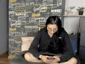 Bongacams Best live sex cam show of RavenBliss