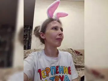 Bongacams Free Porn Cam of -queen-margo-