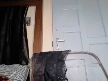 Bongacams Private Sex Chat of bigzonroe24