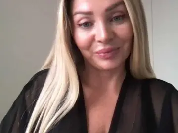 Bongacams Private Sex Chat of chloebelle