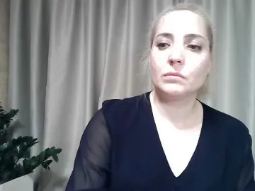 Bongacams Nude Webcam of mariska-kiska