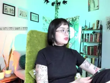 Bongacams Best live sex cam show of Luci--ana