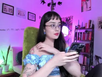 Bongacams Watch Live Sex Cams of Luci--ana