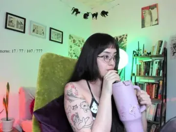 Bongacams Nude Webcam of Luci--ana