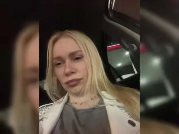 Bongacams Watch Live Sex Cams of -SexyMilf-