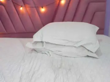 Bongacams Free Live Porn of horny18girl