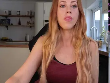 Bongacams Adult Video Chat of stripmequick