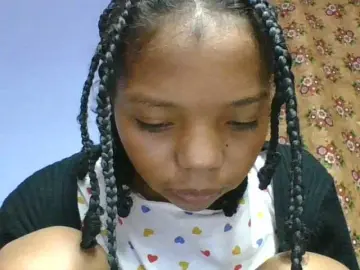 Bongacams Watch Live Sex Cams of rosah1a