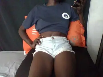 Bongacams Free Live Porn of LunaAdut