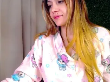 Bongacams Adult Video Chat of Rosmar7-