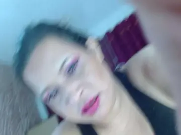 Bongacams Live Sex Cam of Camila-milf