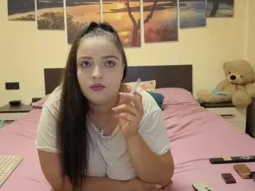 Bongacams Live Sex of adellineee