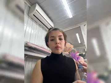 Bongacams Private Sex Chat of Aloeeevera444