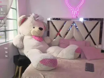 Bongacams Free Porn Cam of MILAH-TAY