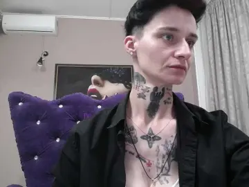 Bongacams Free Live Porn of KennysXX