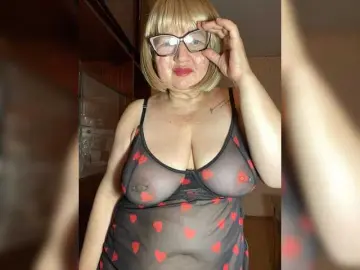Bongacams Watch Live Sex Cams of SVETIKBOMBOCHKA