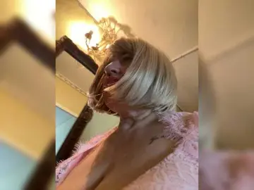 Bongacams Live Sex of SVETIKBOMBOCHKA