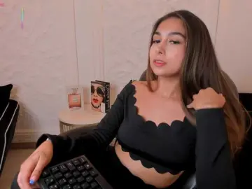 Bongacams Watch Live Sex Cams of VeronicaBlue
