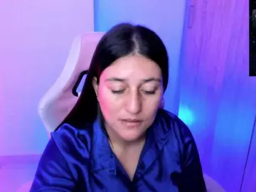 Bongacams Watch Live Sex Cams of Saskyaajohnson