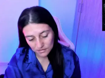 Bongacams Live Sex Cam of Saskyaajohnson