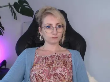 Bongacams Adult Video Chat of CinderellaMoon