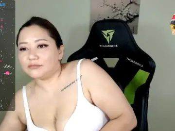 Bongacams Live Sex Cam of LisaAsianFlower