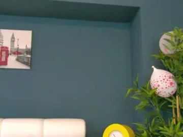 Bongacams Live Sex of Tiny-Tease