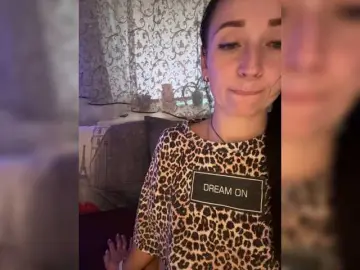 Bongacams Private Sex Chat of AureliyXXX