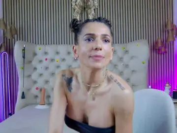 Bongacams Nude Webcam of TastyShow