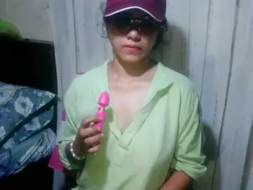 Bongacams Watch Live Sex Cams of arabianZ