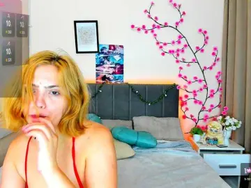 Bongacams Best Webcam of DellaRowwe