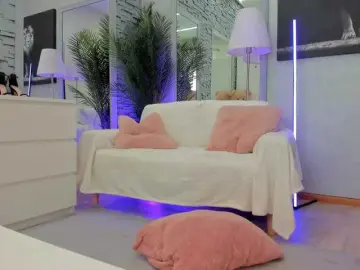 Bongacams Best live sex cam show of Reina-Cummings