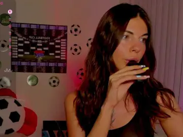 Bongacams Nude Webcam of andrea-tasty