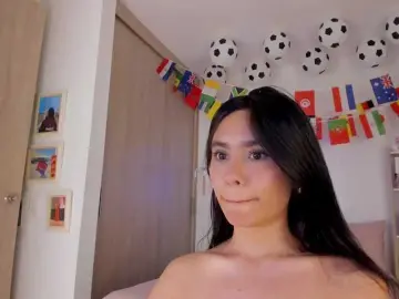 Bongacams Live Sex Cam of TinyRouse