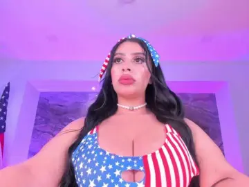 Bongacams Free Live Porn of LeahLombardi