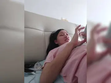 Bongacams Nude Webcam of Selinababy99