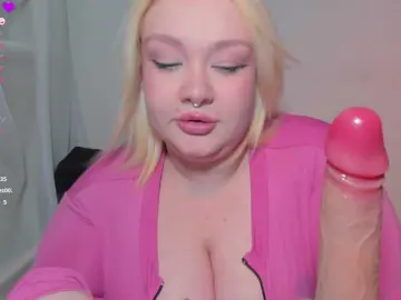 Bongacams Best live sex cam show of LilyBell