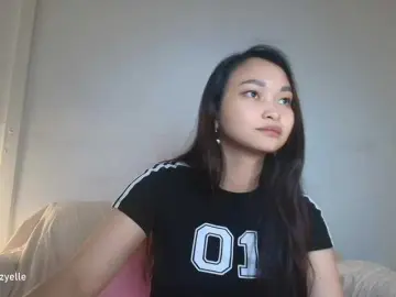 Bongacams Sex Cam of RozyBlack