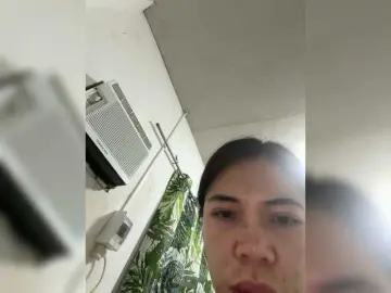 Bongacams Watch Live Sex Cams of candicelovee