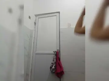 Bongacams Free Porn Cam of candicelovee
